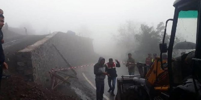 Hatay'da istinat duvarı çöktü; 1 ölü