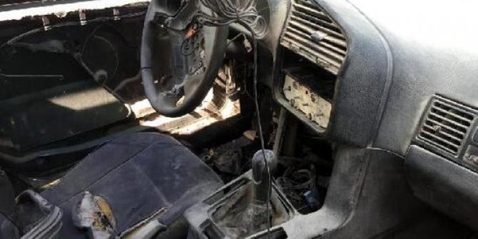 Yediemin otoparkına çekilen otomobil, hurdaya döndü