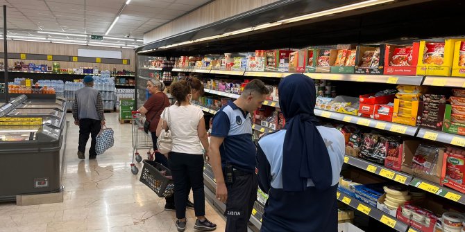 Mamak Belediyesi Zabıta ekipleri Fiyatları Denetlediler