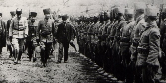 Büyük Taarruz'un zaferle taçlanan destanı: 30 Ağustos Zafer Bayramı coşkuyla kutlanıyor