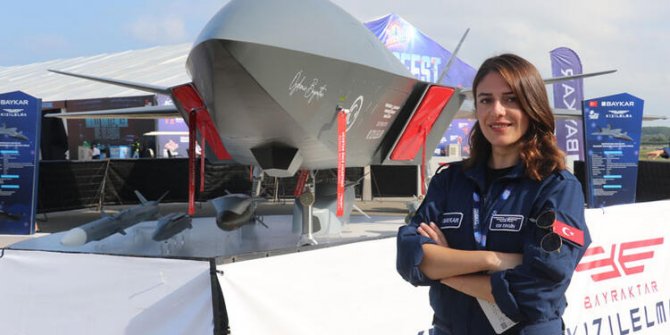 Bayraktar'ın pilot eğitmeni KIZILELMA'yı anlattı: İlk uçuş 2023'te