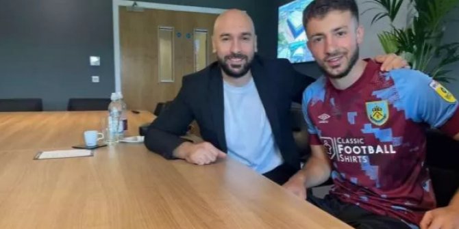 Halil Dervişoğlu Burnley'e imza attı