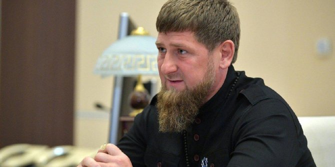 Kadirov istifa etmeyeceğini açıkladı!