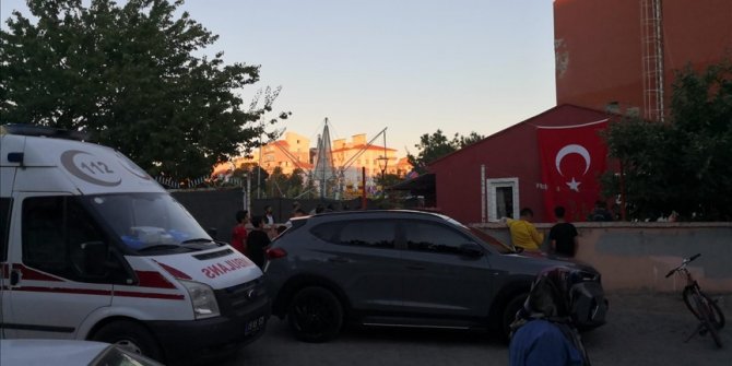 Zeytin Dalı harekat bölgesinde bir asker şehit oldu