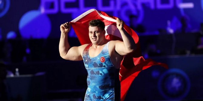 Rıza Kayaalp dünya şampiyonu oldu: 5. kez dünyanın en büyüğü oldu