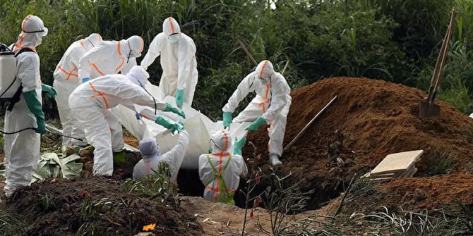 İlk ölüm haberini duyurdular: Ülkede salgın ilan edildi