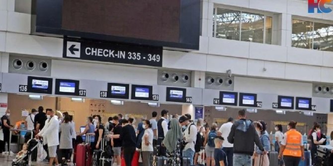 Rusya'dan Antalya'ya son bilet 202 bin TL'ye satıldı