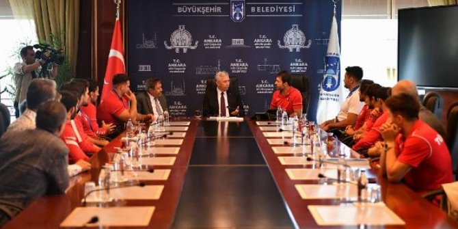 Rıza Kayaalp ve Taha Akgül’den Mansur Yavaş’a ziyaret