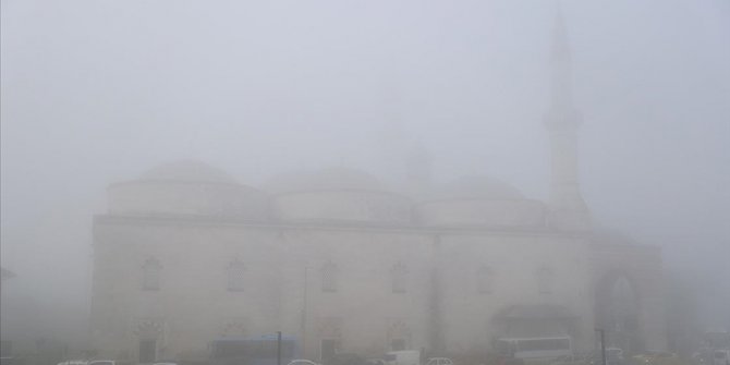 Edirne'de yoğun sis etkili oluyor
