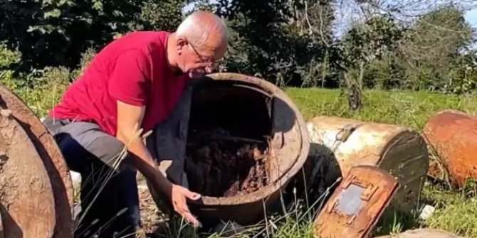 Rizeli arıcı ayılara sitem etti: 21 kovan bal yediler