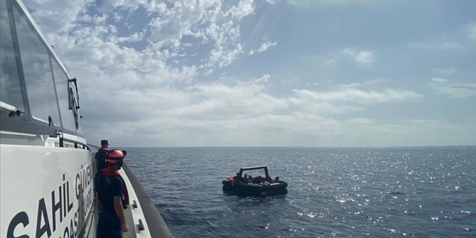 Yunanistan'ın son 9 ayda Ege'de ölüme terk ettiği 16 bin düzensiz göçmen kurtarıldı