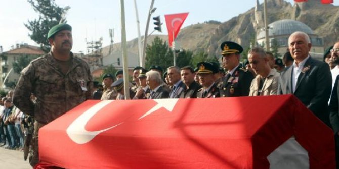 Şehit Polis Mustafa Çalışgan, son yolculuğuna uğurlandı