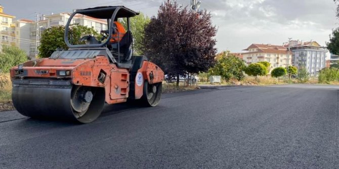 15 bin ton sıcak asfaltla yenileniyor