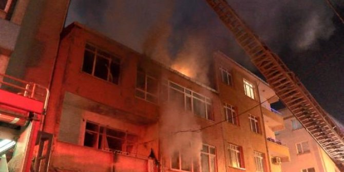 Kadıköy'de bir binada patlama: 3 ölü