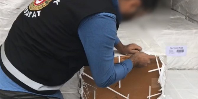 Meksika'dan İstanbul Ambarlı Limanı'na gelen bir gemide 1 ton 580 kilo marihuana ele geçirildi