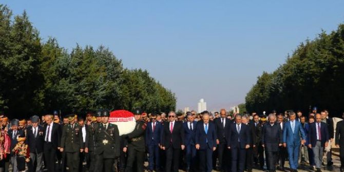 Ankara'nın başkent ilan edilişinin 99'uncu yılı kutlandı