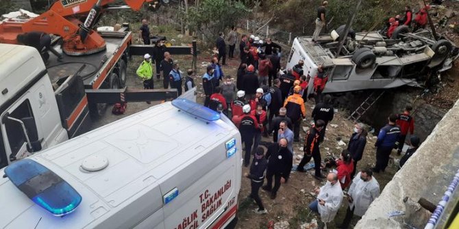 Gebze'de 5 kişinin öldüğü öğrenci servisi kazasında sürücünün kanında uyuşturucu çıktı