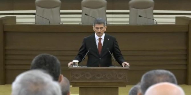 AYM'nin yeni üyesi Muhterem İnce yemin etti