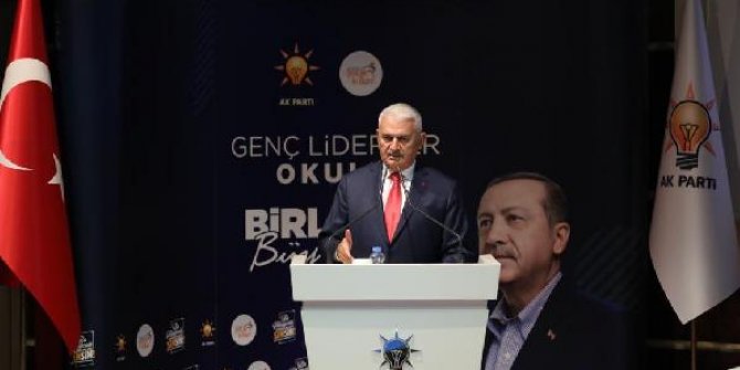 Binali Yıldırım: Gençlerin enerjisi, Türkiye'nin güvencesidir