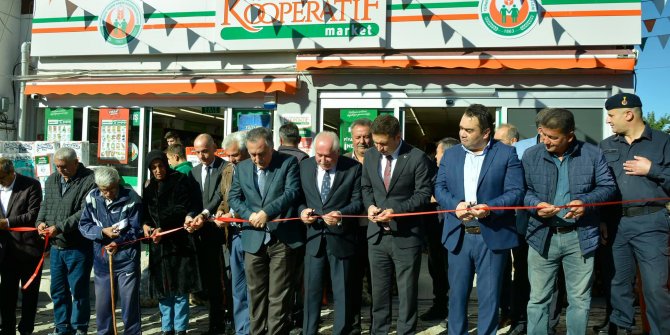 Güdül'de Tarım Kredi Kooperatif Marketi açıldı