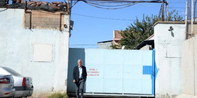 Müze olacak Diyarbakır E Tipi Cezaevi’nin tabelası kaldırıldı