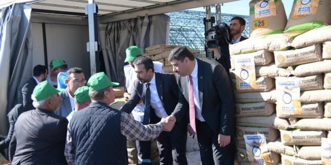 Kahramankazan Belediyesi 550 çiftçiye 200 ton Buğday 150 ton da Arpa hibesi desteğinde bulundu