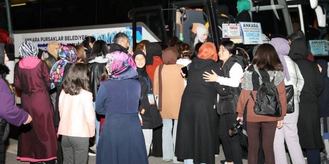 Pursaklar Belediyesi Erdemli Gençlik ve Pursaklar Yaşam Kartı üyelerini Mersin’e uğurladı