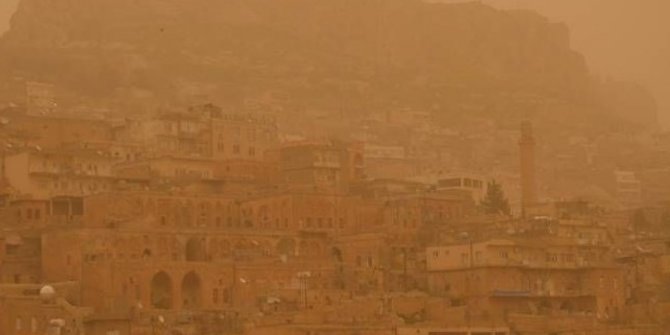 Meteoroloji'den 9 il için toz taşınımı uyarısı