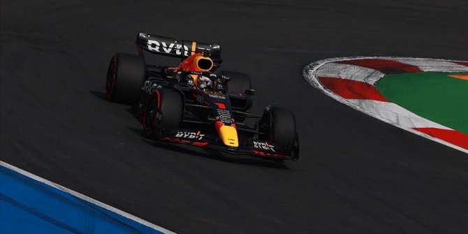 Meksika Grand Prix'sini kazanan Verstappen F1 tarihine geçti