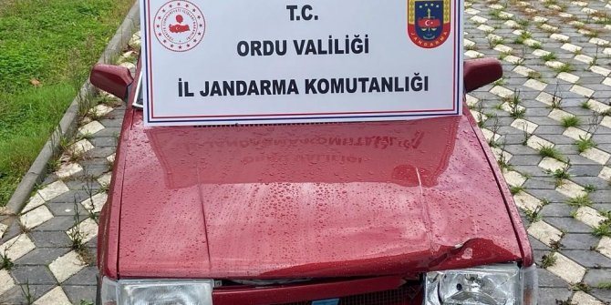 Yayaya çarpıp ölümüne neden olan alkollü sürücü otomobilin kırık farından yakalandı