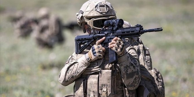 Fırat Kalkanı ve Barış Pınarı bölgelerinde 5 PKK/YPG'li terörist etkisiz hale getirildi