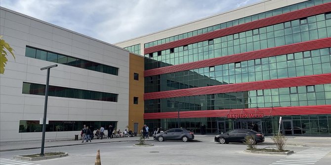 Evinde yaralı bulunan Armutlu Kaymakamı Alparslan Kılıç hayatını kaybetti