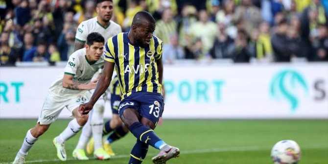 Fenerbahçe'de tam 12 oyuncuya talip var