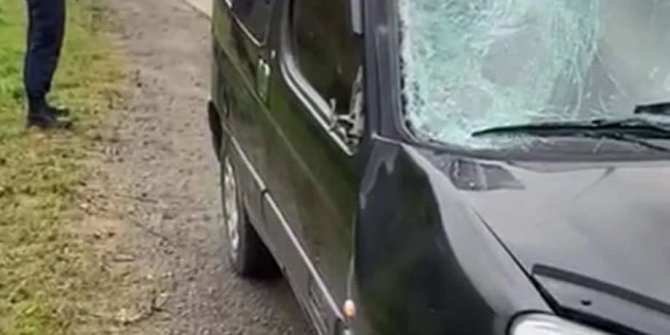 Köpeklerden kaçarken aracın çarptığı temizlik işçisi öldü