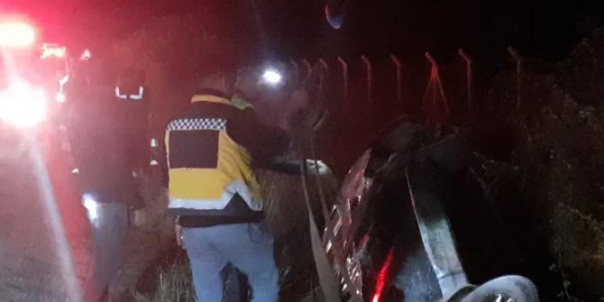 Otomobil takla attı; sürücü ile arkadaşı öldü