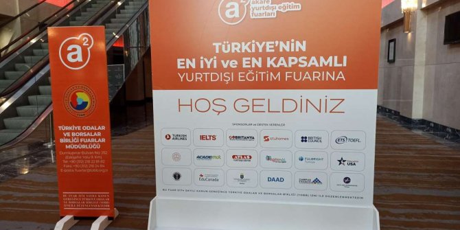 Yurtdışı hayali olan öğrenciler, okul temsilcileriyle bir araya geldi