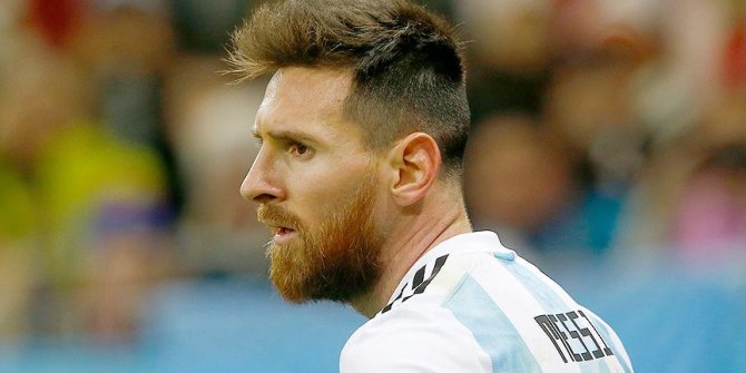 Dünya Kupası'nda Messi'li Arjantin'e ilk şok