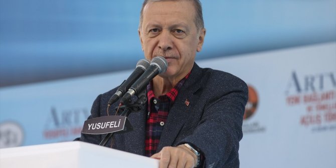 Cumhurbaşkanı Erdoğan: Teröristlerin kökünü kazıyacağız