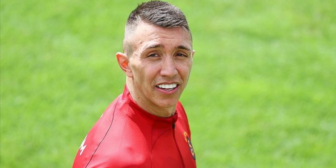 Uruguay'da il defa Muslera sahaya kaleci olarak çıkmadı