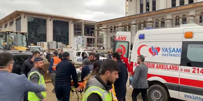 Batman’da cami inşaatında iskele çöktü: 1 ölü, 19 yaralı