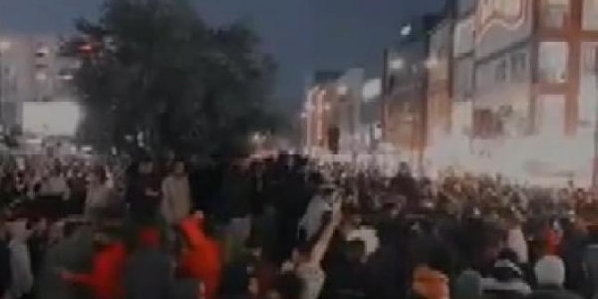 Faslılar Dünya Kupası'nda gelen galibiyeti İstanbul'da kutladı