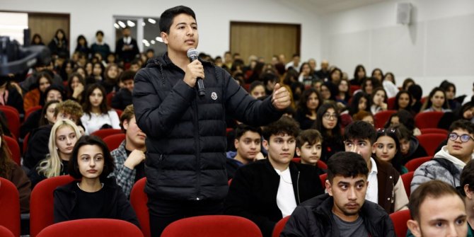 Sincan Belediye Başkanı Murat Ercan Itri Güzel Sanatlar Lisesi’ni ziyaret etti