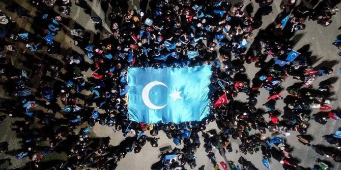 Çin’in Doğu Türkistan zulmü protesto edildi