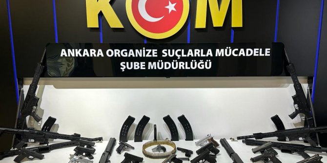 Ankara’da silah kaçakçılığı yapan iki ayrı suç grubuna operasyon yapıldı