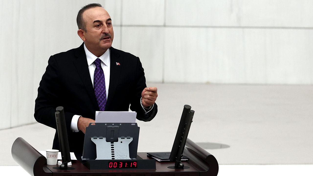 Bakan Çavuşoğlu'ndan güldüren sözler