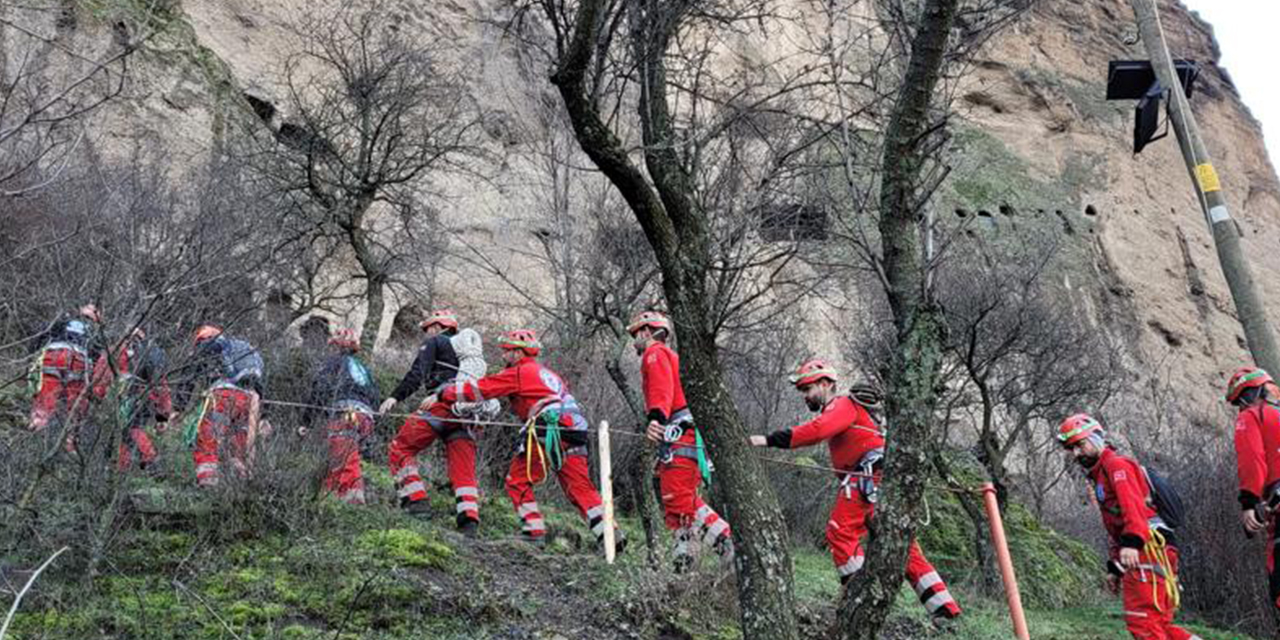 Kahramankazan Belediyesi’nden “Doğada arama kurtarma” eğitimi