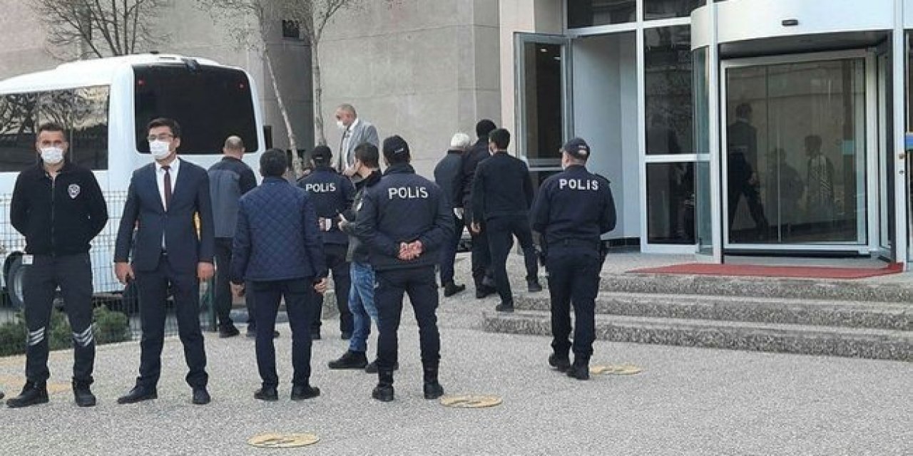 Emekli amiraller davasında beraat kararı çıktı