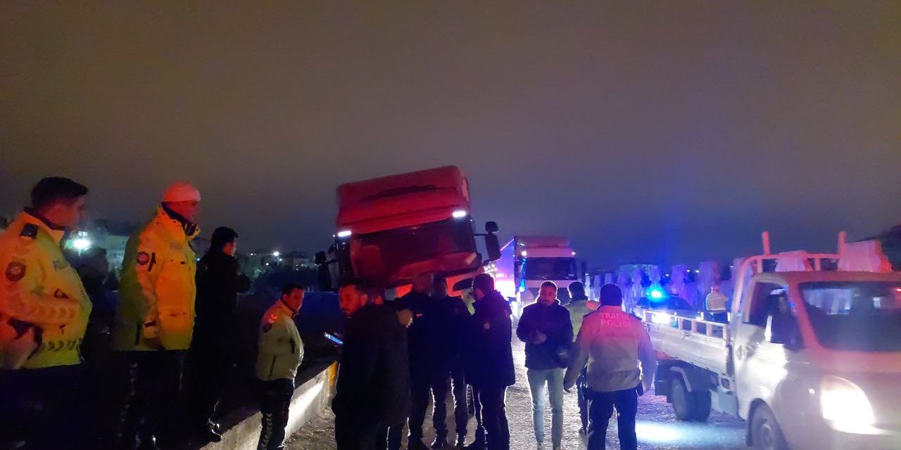 Direksiyon başında kalp krizi geçiren sürücü vefat etti