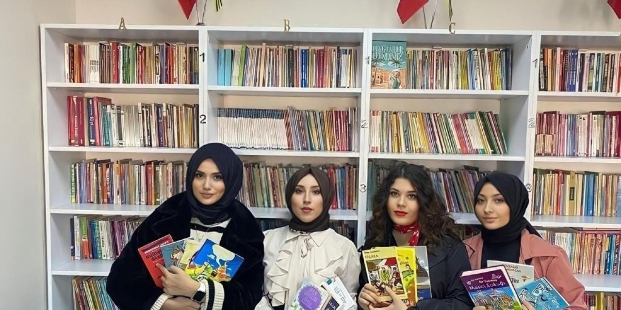 AYBÜ öğrencileri köy okuluna kitap desteğinde bulundu