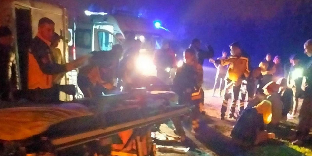 Hatay’da servisin devrilmesi sonucu 14 kişi yaralandı